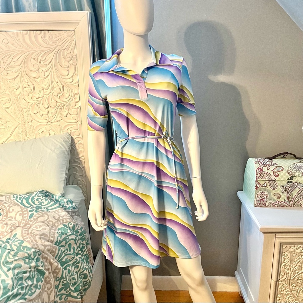 Colorful Wave Pattern Women's Dress